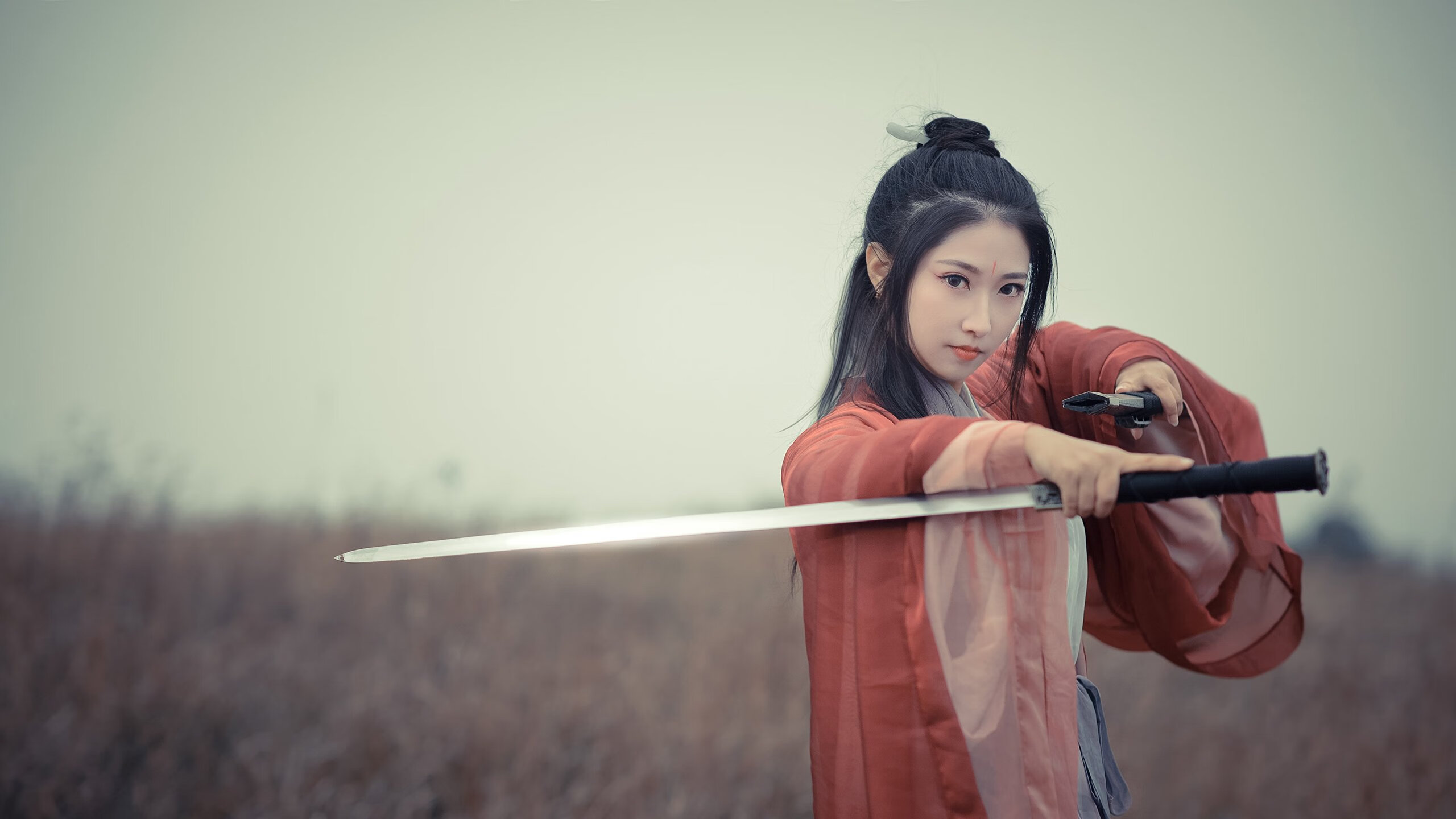 开云体育下载-哈登称快船需保持攻守平衡打出高效节奏，哈登vs快船集锦